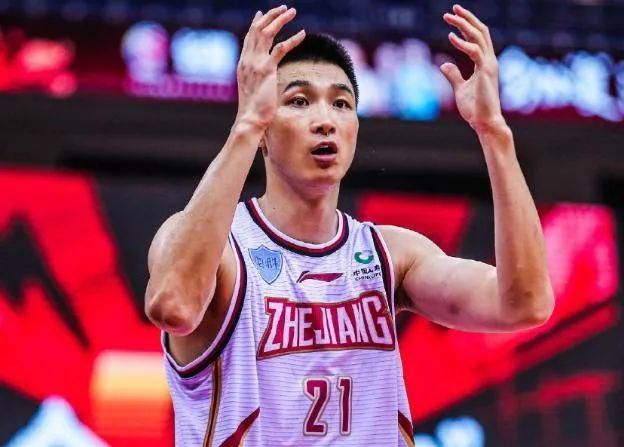 罗马联赛上一轮主场2-0击败那不勒斯，避免连败情况的出现，重返胜轨，士气得以提升。